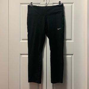 Nike Epic Run Crop